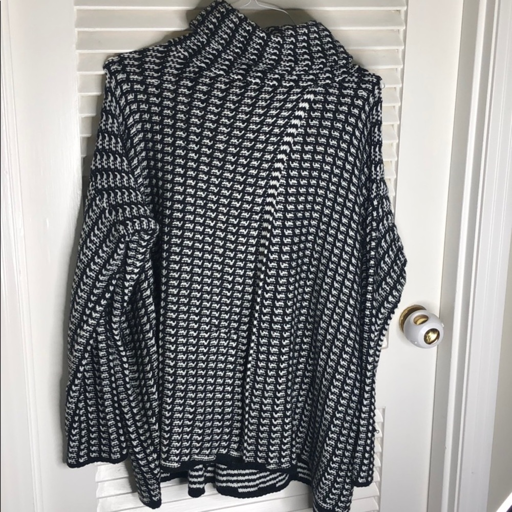 Houndstooth poncho sweater
